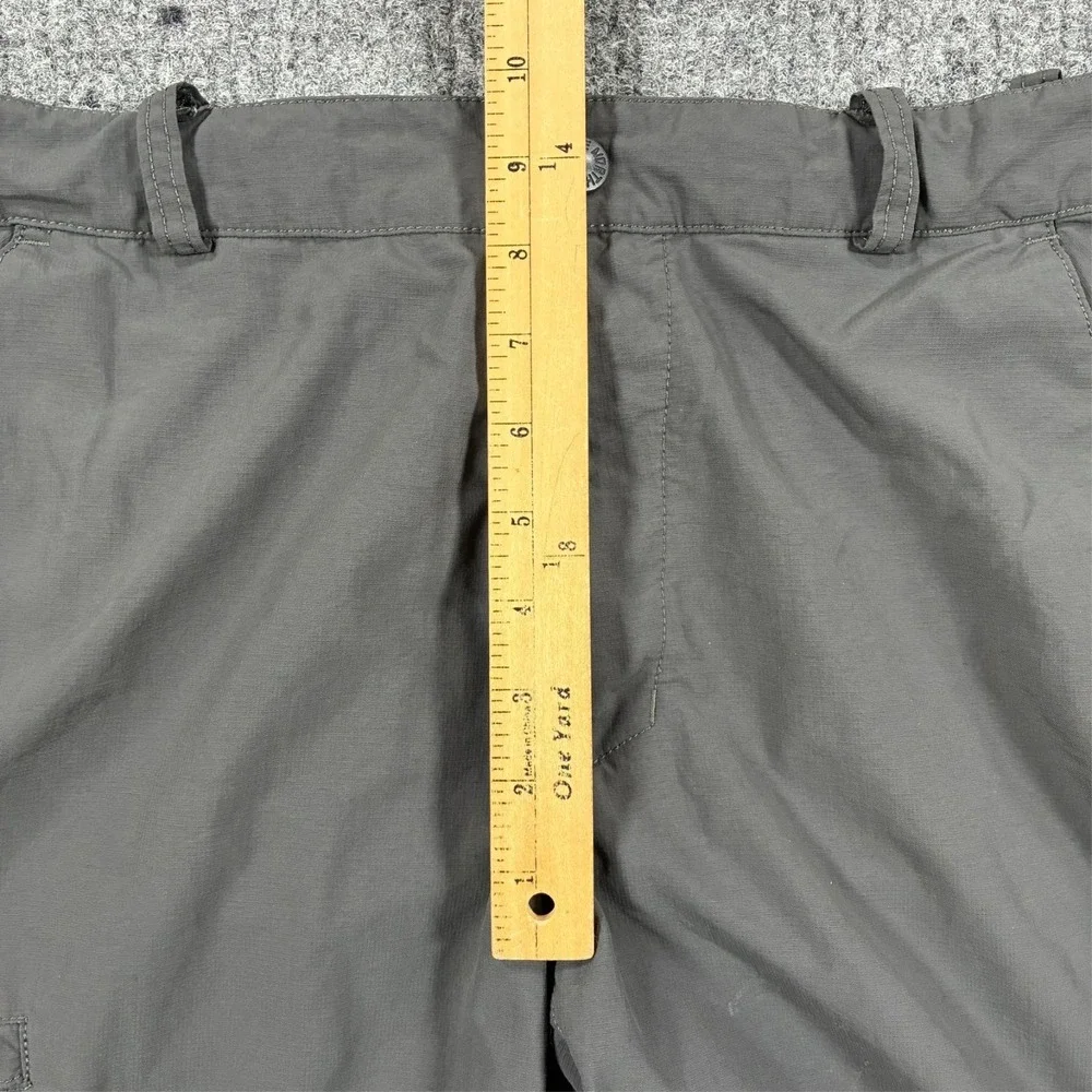 The North Face Shorts Mens 32 Gray Hiking Outdoor Trail Nylon Cargo Low Rise